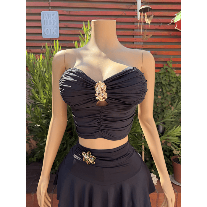 Crop strapless arrugadito doble flor 