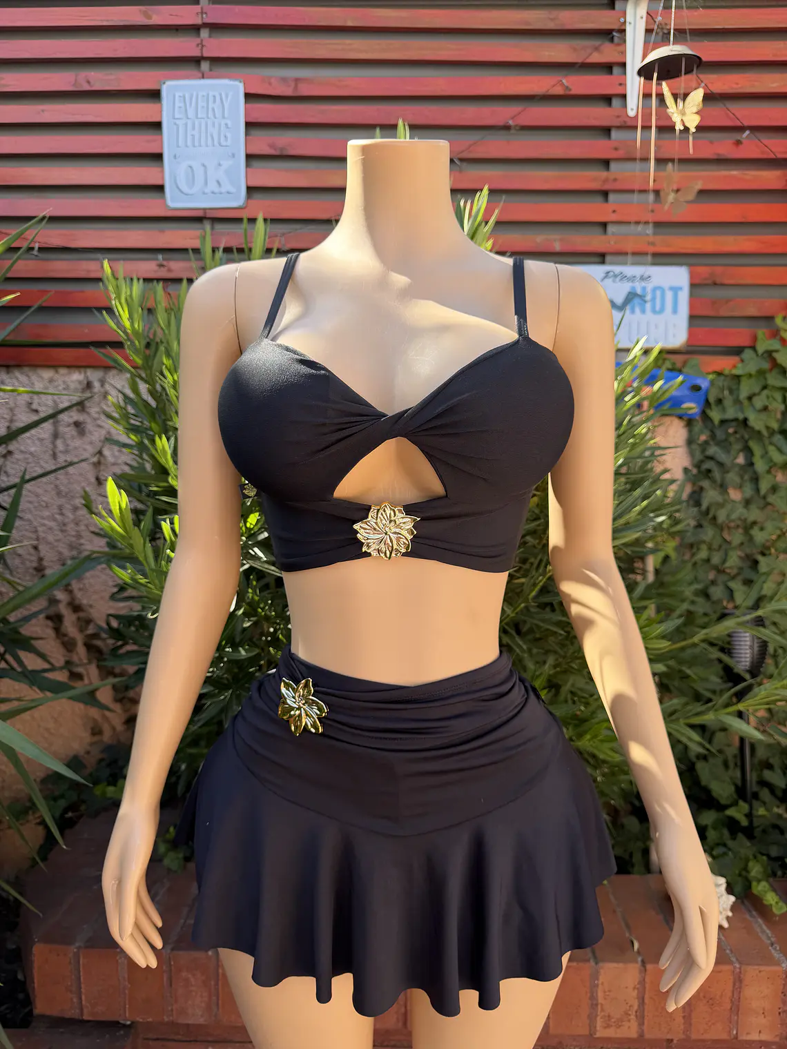 Crop torcido flor en Abdomen 1