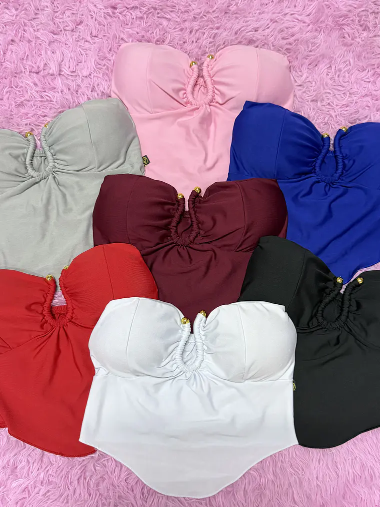 Crop hebilla Strapless en V 2