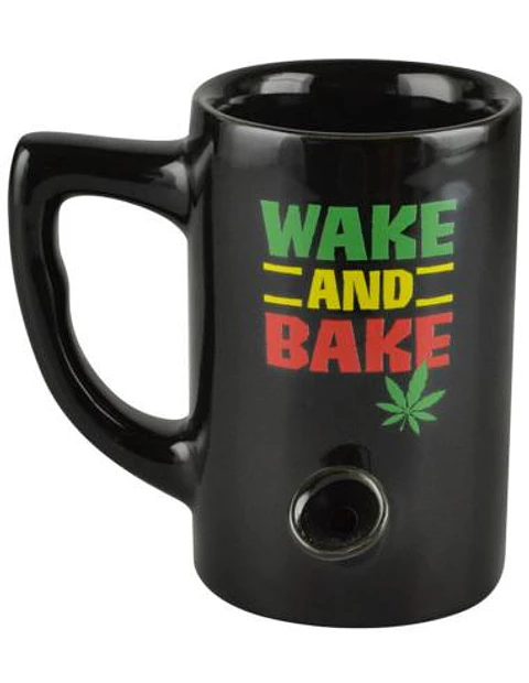 CERAMIC PIPE MUG BLACK RASTA