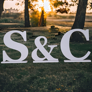 Letras gigantes para matrimonios y otros eventos