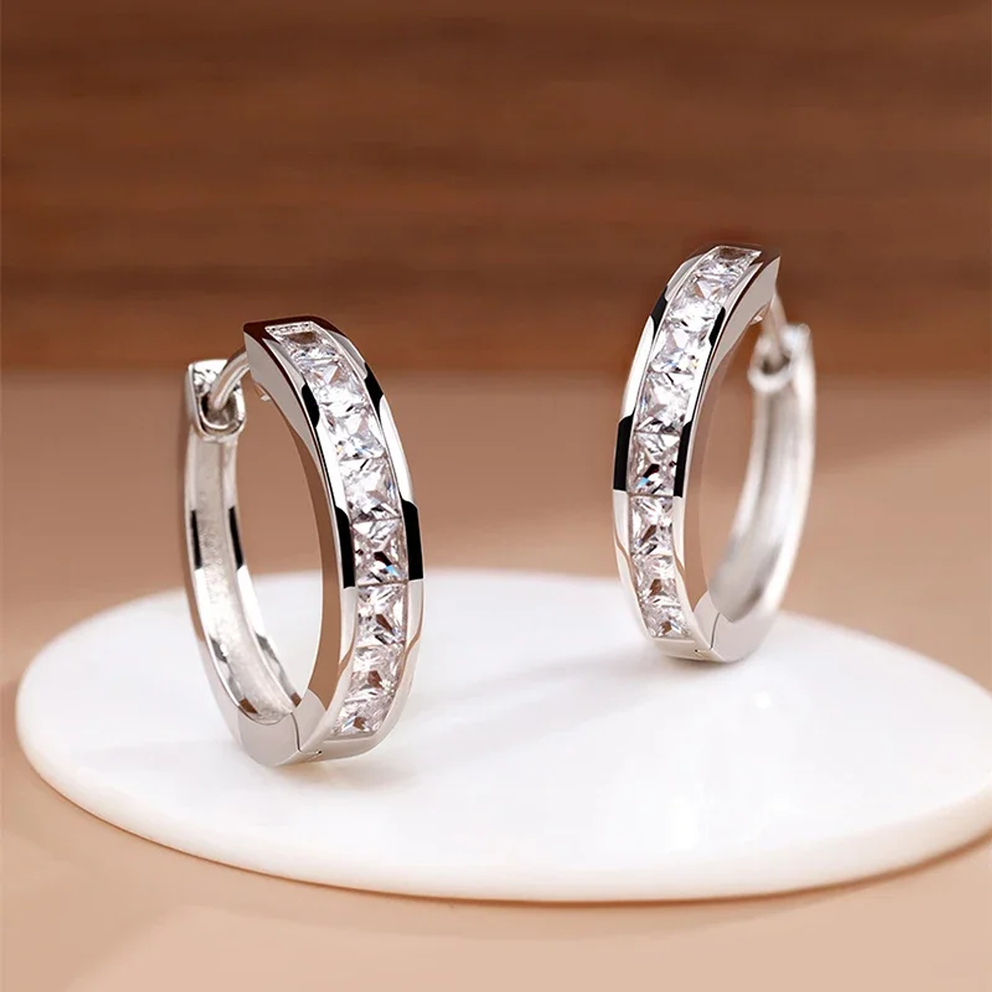 New 925 Sterling Silver Shining Zircon Earrings Women's Circle Round 7