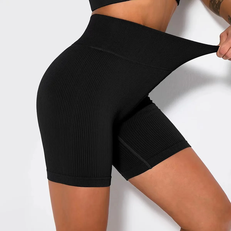 Seamless Knitted Sports Shorts  5