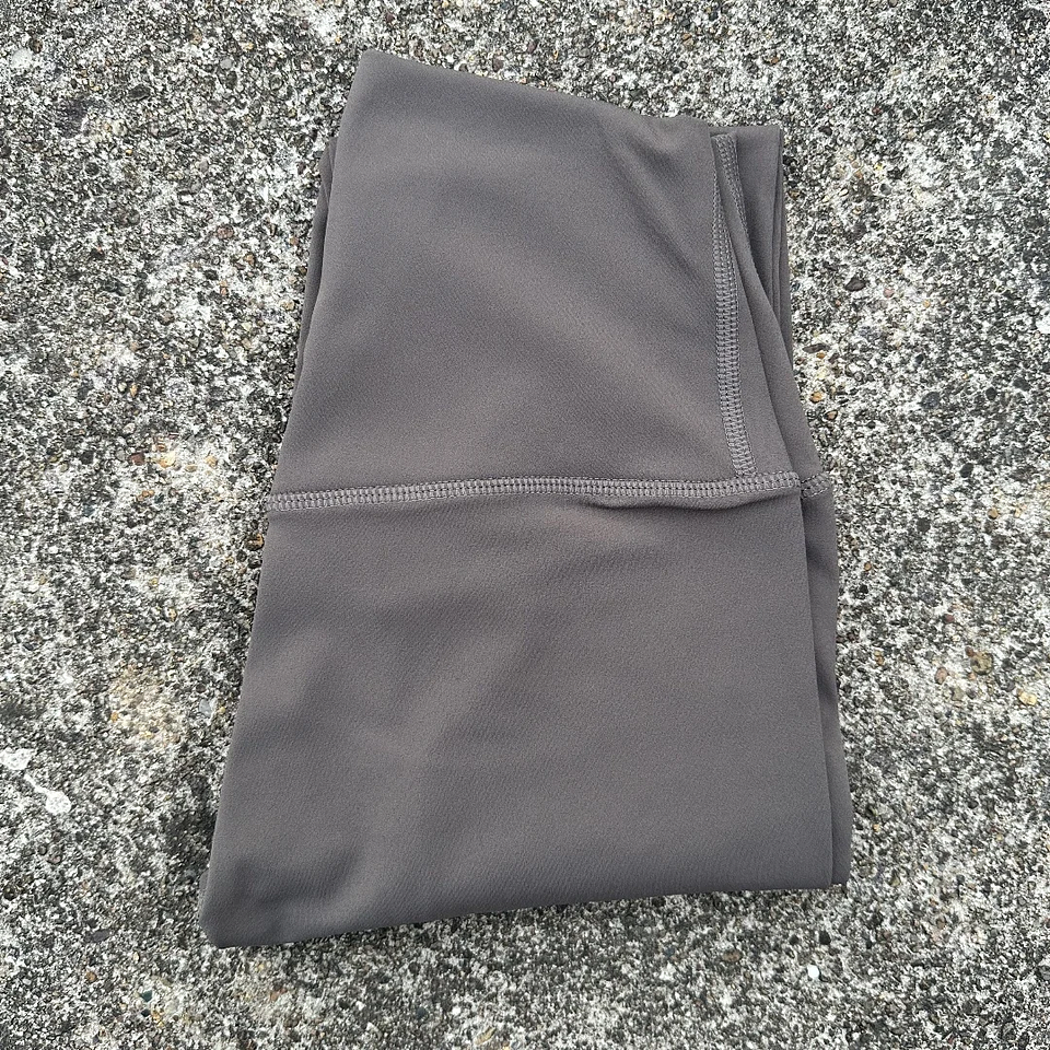 Solid Color Back Waist Pocket High Waist Yoga Legging Women  25