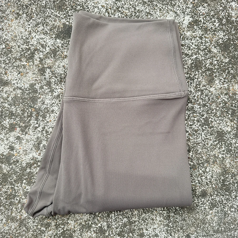 Solid Color Back Waist Pocket High Waist Yoga Legging Women  48