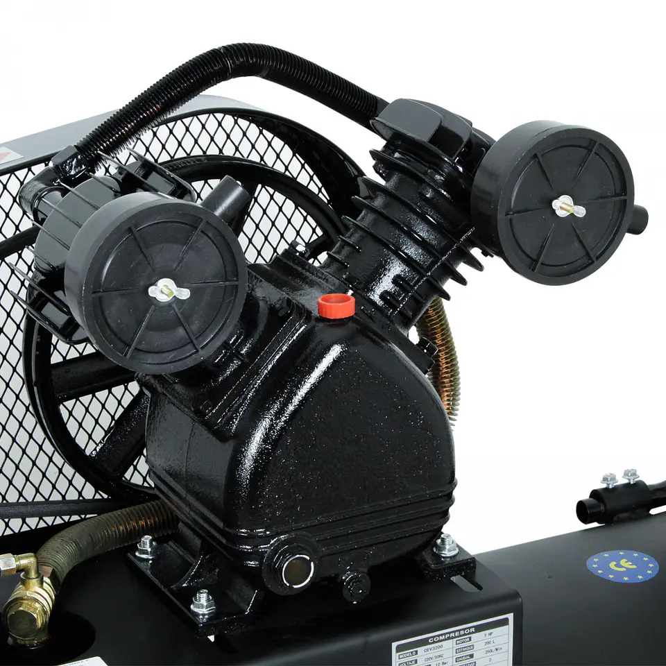 Compresor 3 HP 200 L en “V” – EVEREST CEV3200  4