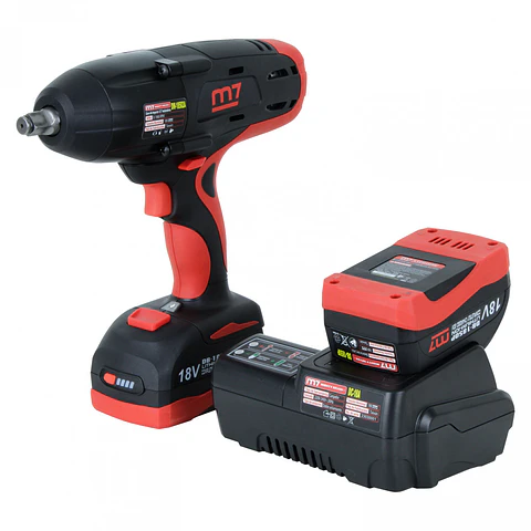 Llave de Impacto Inalámbrica 1/2″ 1200 Nm con 2 Baterías 5Ah y Maleta – Modelo DW-18502