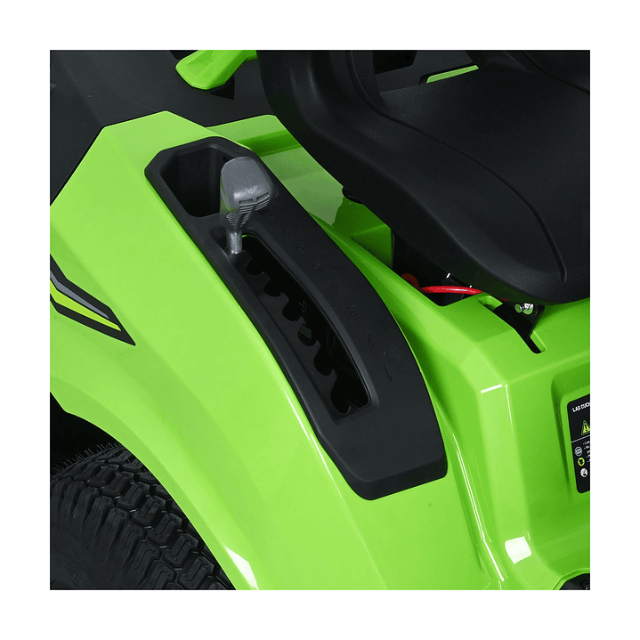 Tractor Cortacésped a Gasolina 15 HP – 38” con Recolector 245 L | TRA 836-15 7