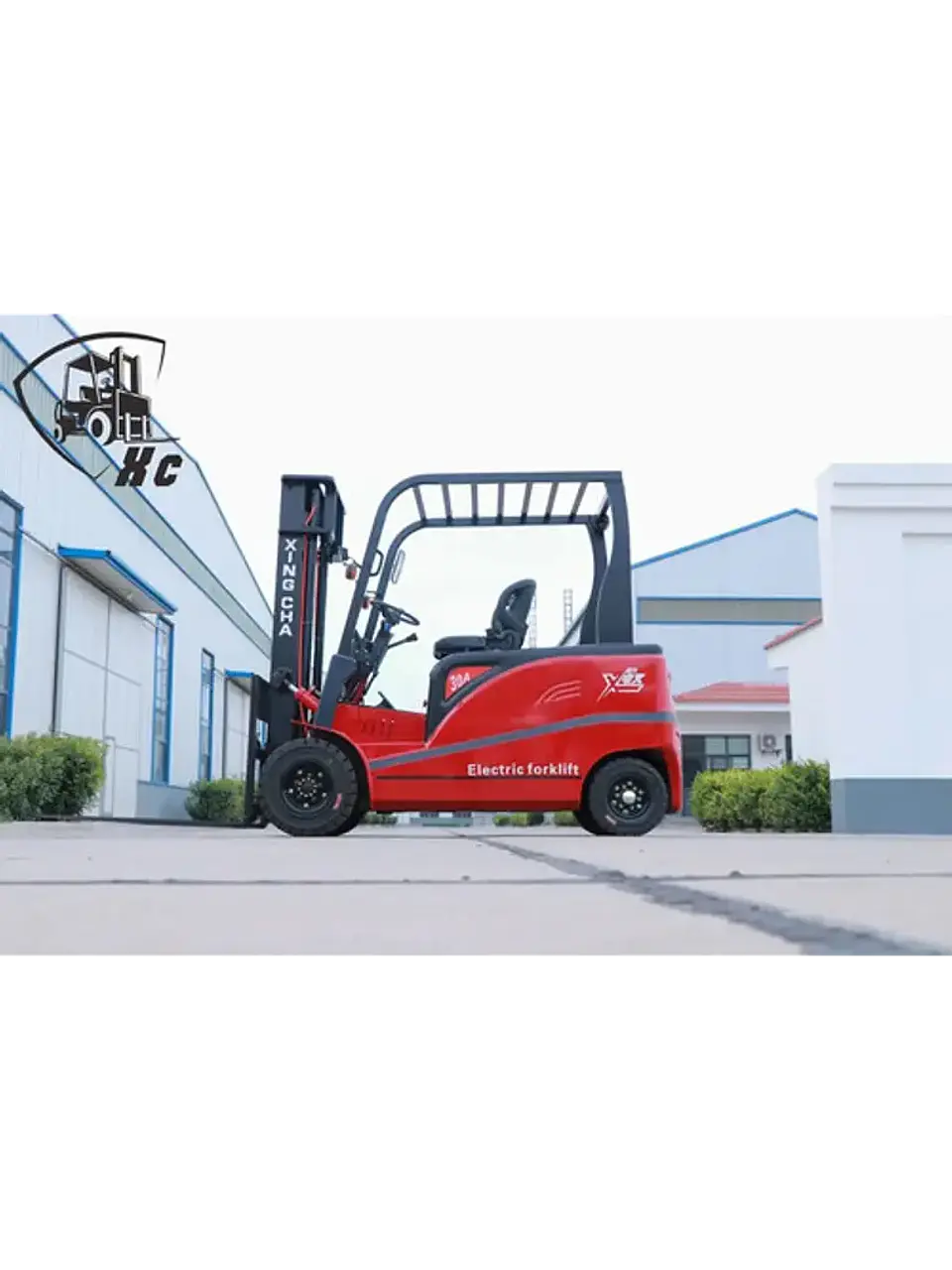 Grúa Horquilla Eléctrica 3.0 Ton Mástil Triple 4.5mt 2