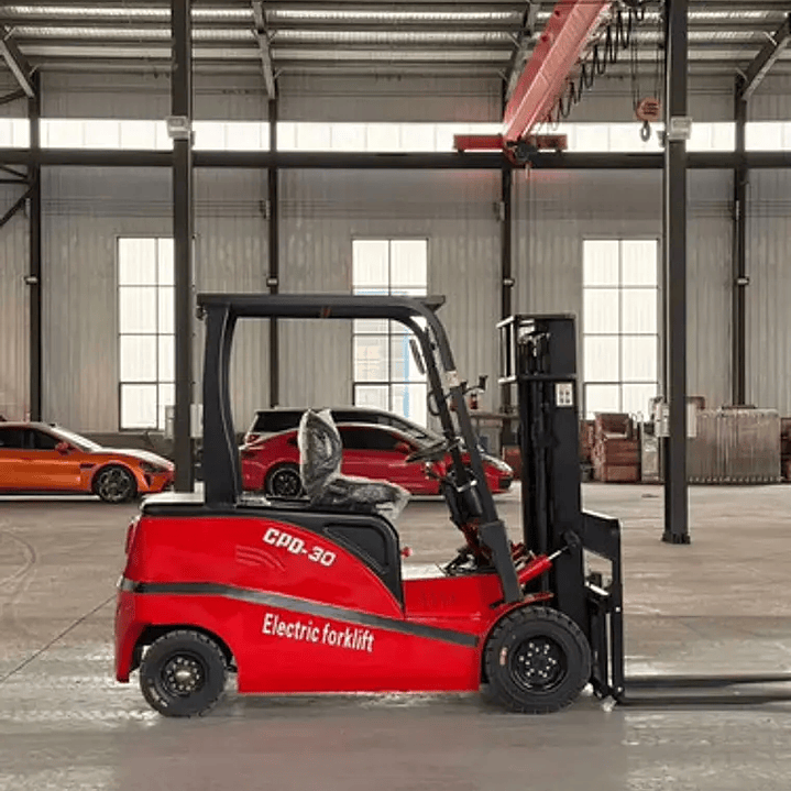 Grúa Horquilla Eléctrica 3.0 Ton Mástil Triple 4.5mt 3