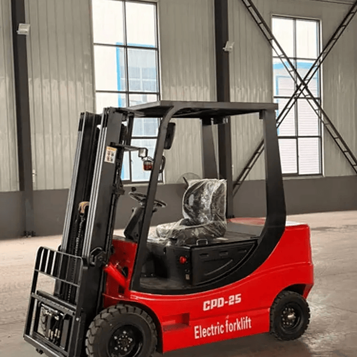 Grúa Horquilla Eléctrica 3.0 Ton Mástil Triple 4.5mt 4