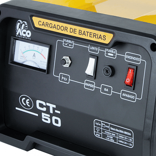 Cargador de Batería CT-50 12V / 24V