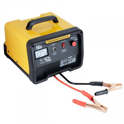 Cargador de Batería CT-70 12V / 24V
