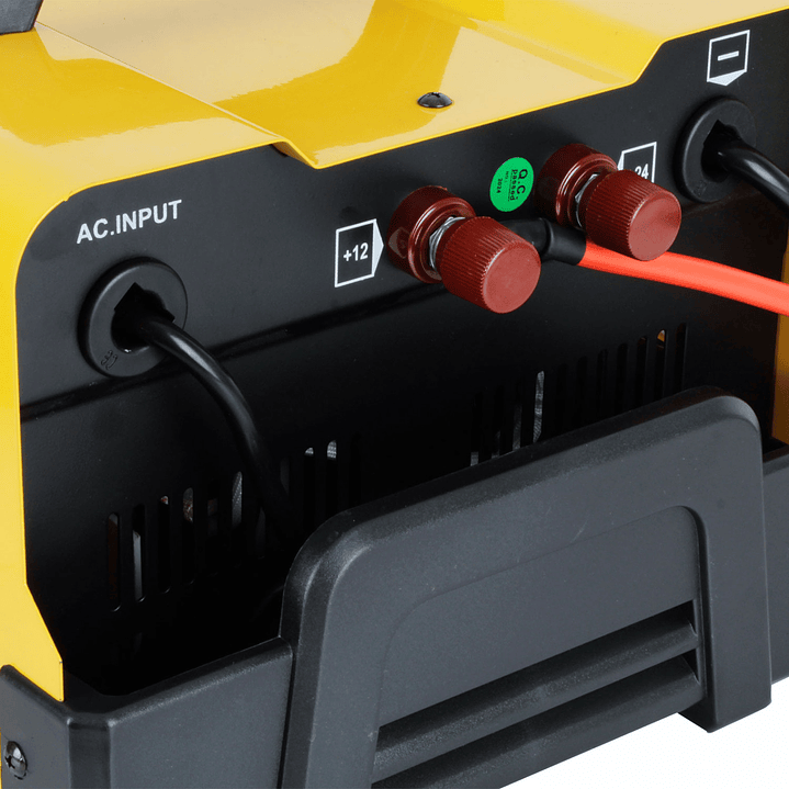 Cargador de Batería CT-70 12V / 24V 3