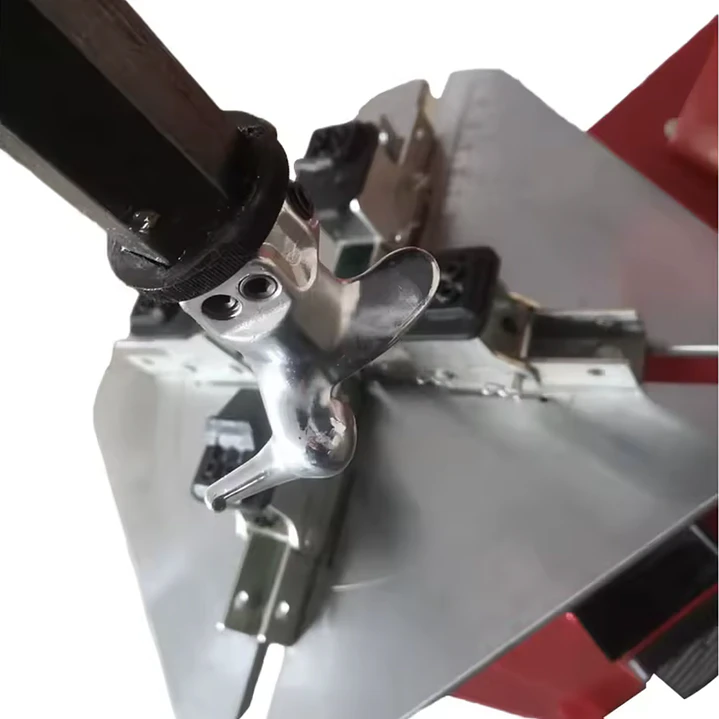 Desmontadora de Neumáticos para Motos 3
