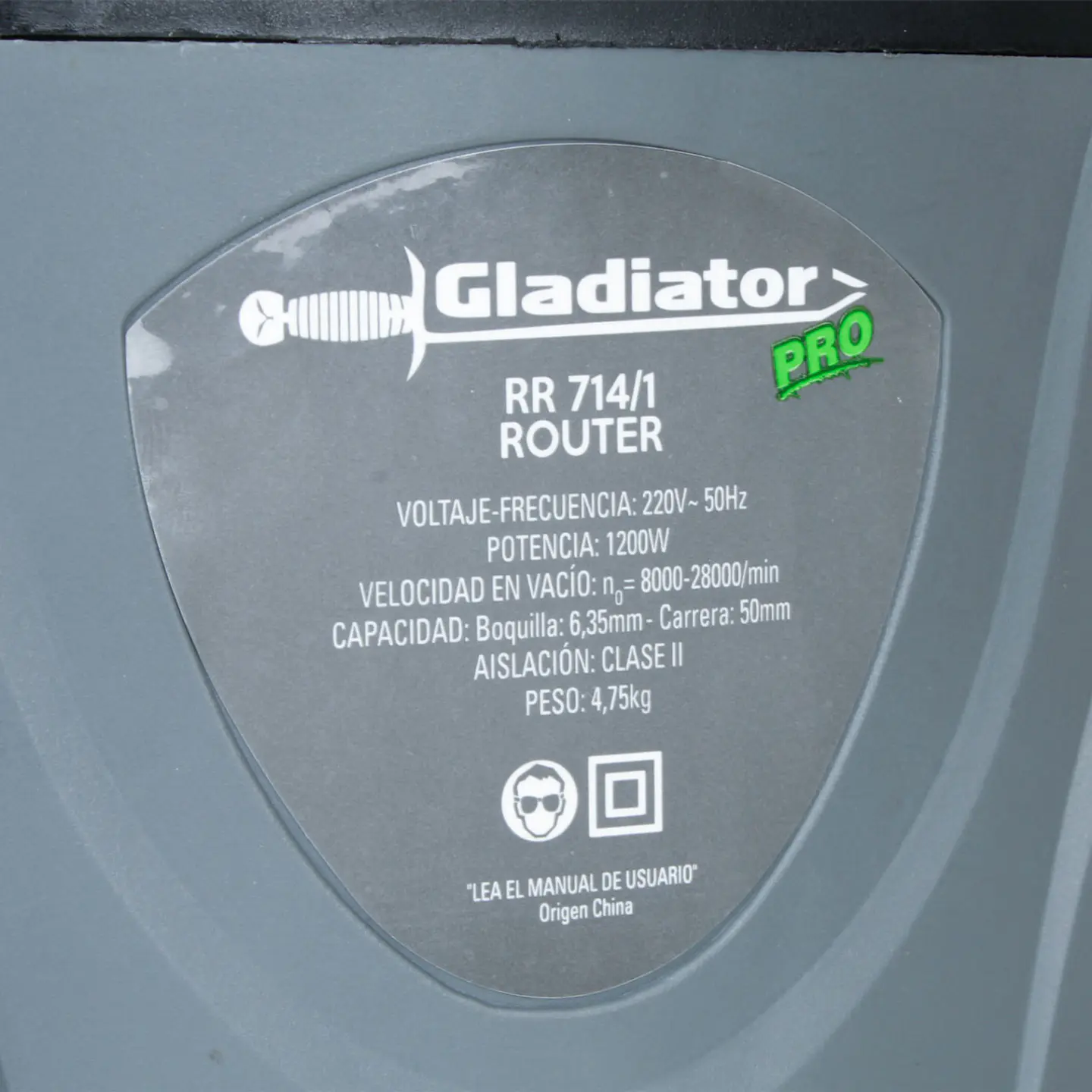 Rebajador tupí Gladiator RR 714/1 – 1.200 W, 1/4 pulgada 11