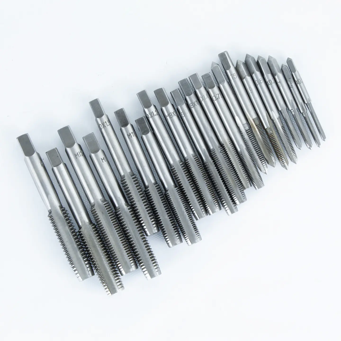 Kit de machos y terrajas métricas Jonnesway AG010229 – 50 piezas 8