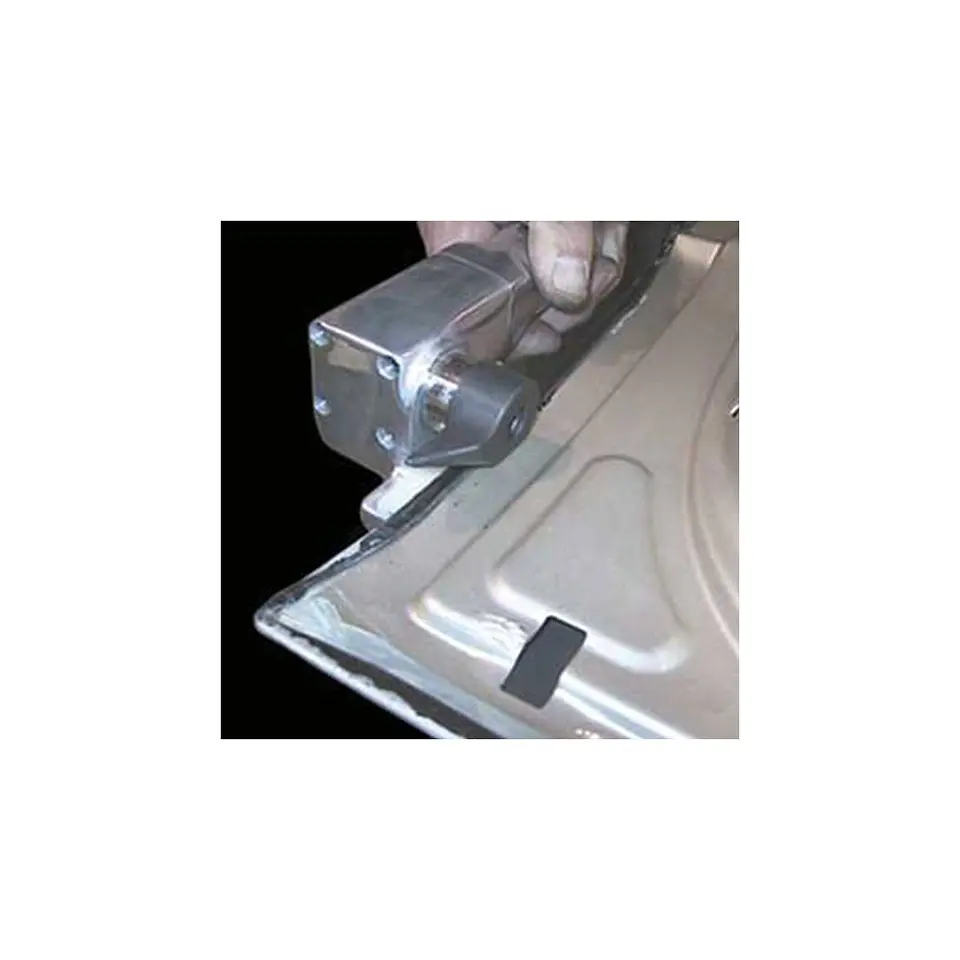 Plegadora neumática para paños de puerta Martech Car SP712511 – muestra 3