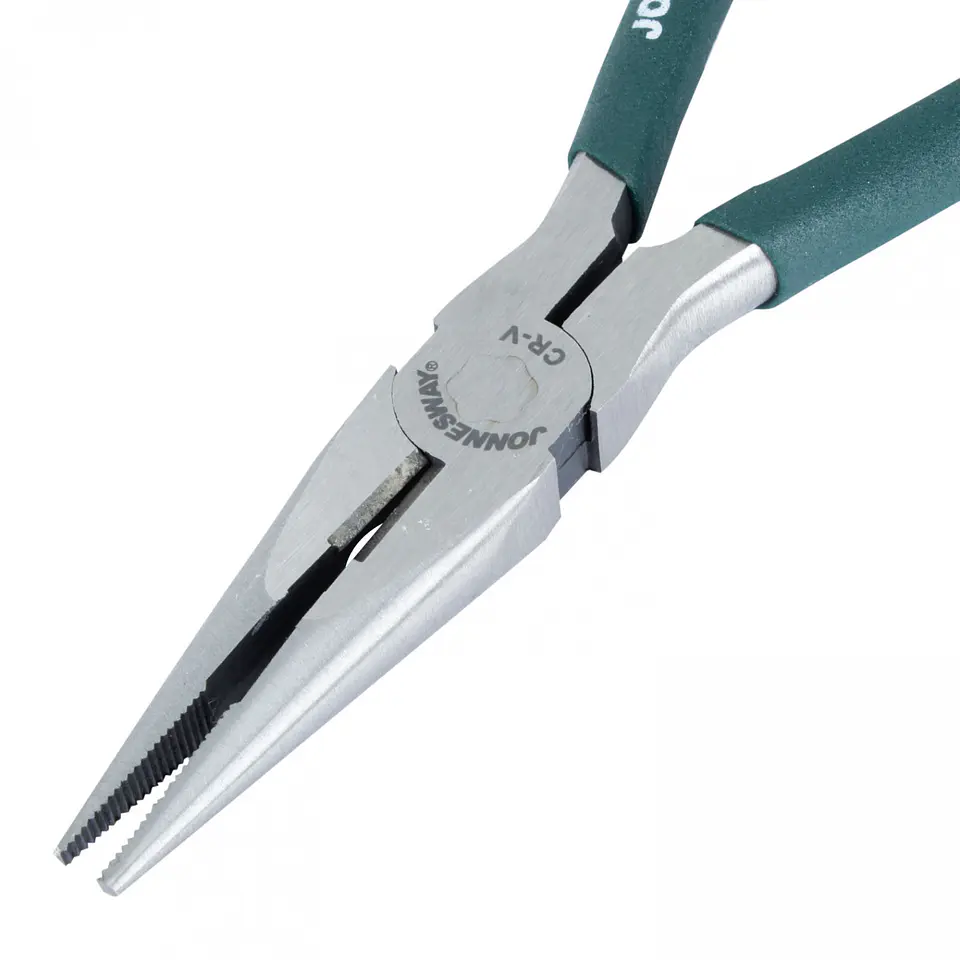 Alicate de punta larga con cortador Jonnesway P068A – 8 pulgadas 3