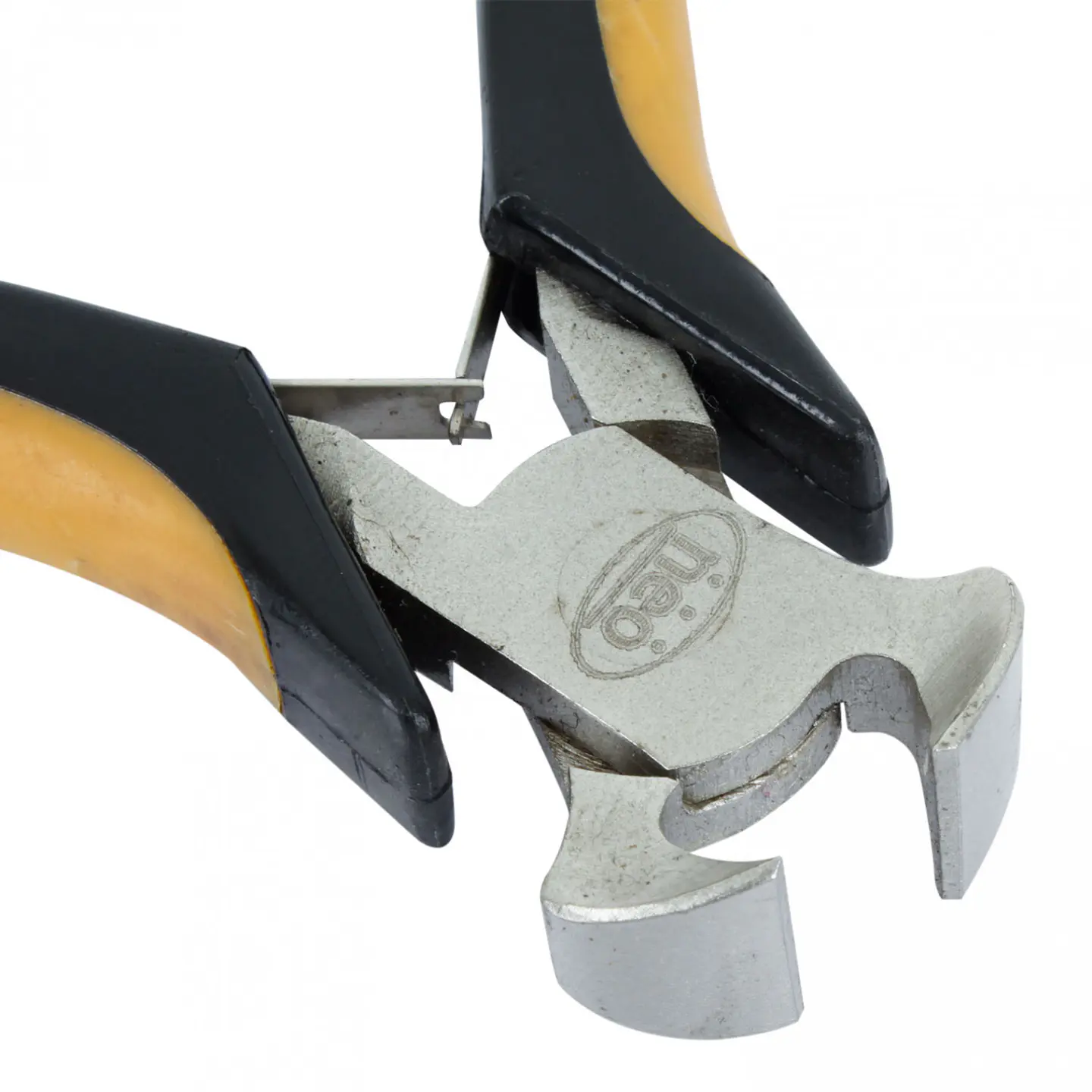 Alicate de corte frontal NEO MAF920 – 4 pulgadas 4