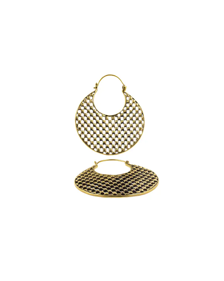 Brass hangers con patrón interior 