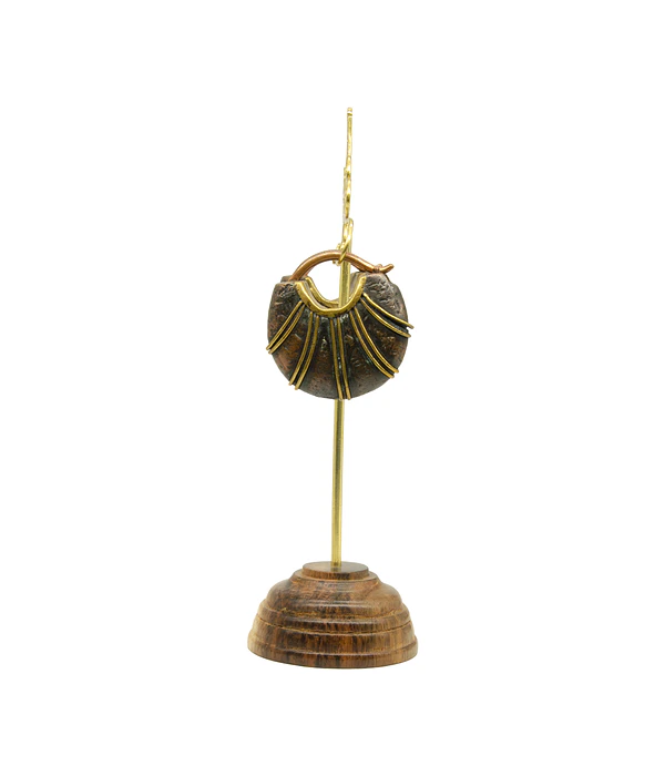 Brass hangers con detalles en cobre