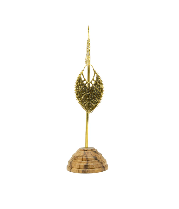 Brass hangers con diseño de hoja