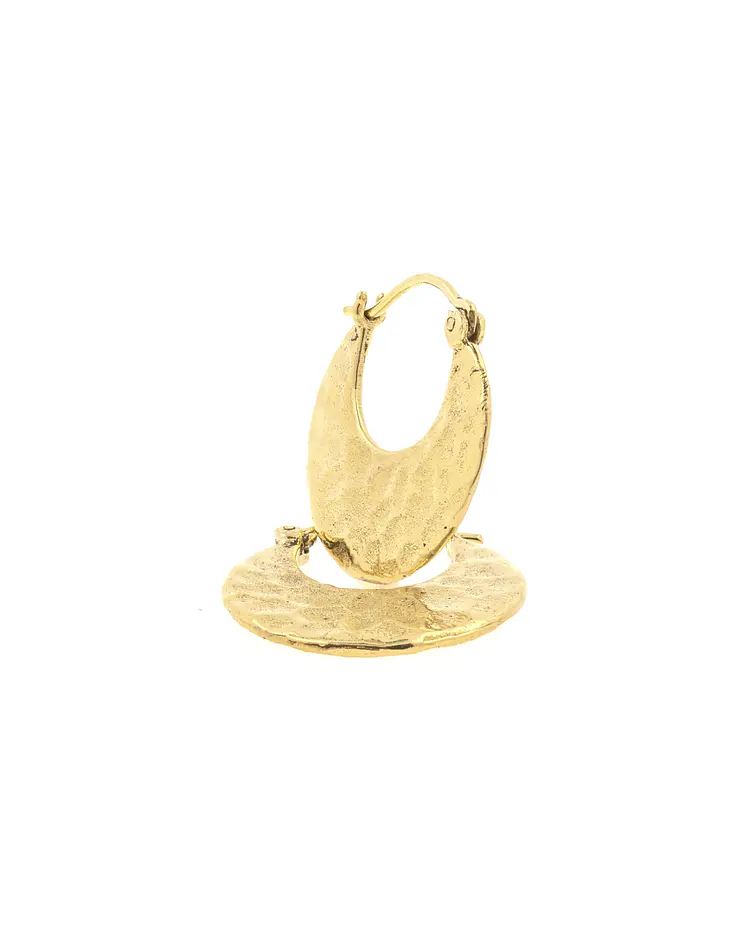 Brass hangers martillados