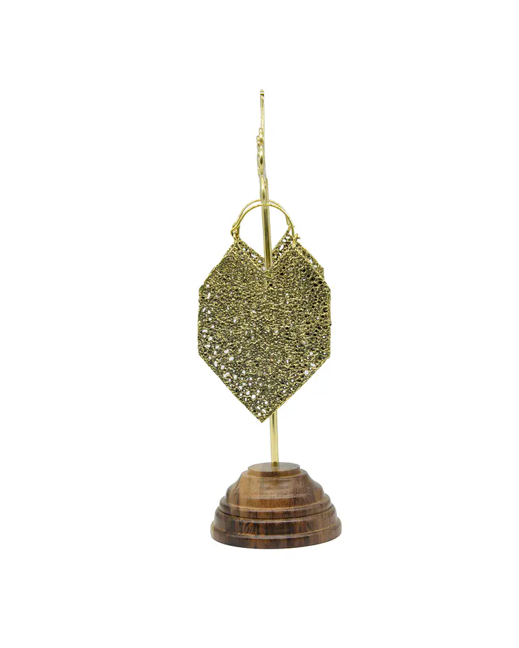 Brass hangers texturizados en punta