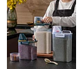 Dispensador y contenedor de alimentos con dosificador grande