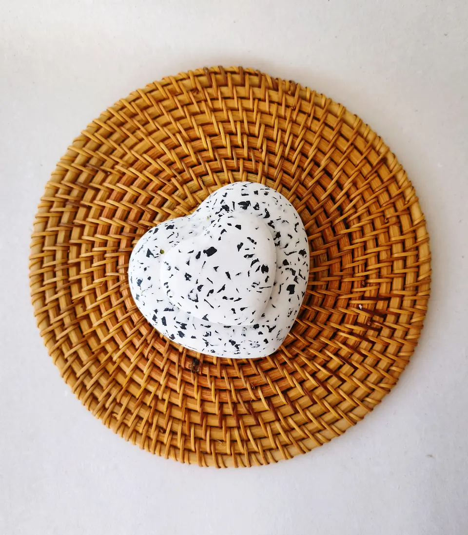 PORTAVELA DISEÑO CORAZÓN CON TAPA  4
