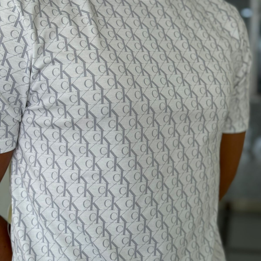 CK CAMISETA REFINED AOP LIQUID WHITE 3