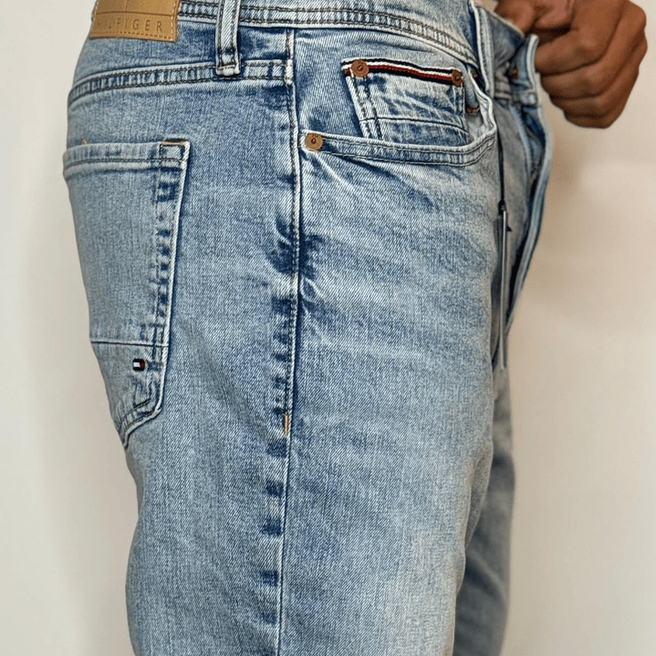 JEANS STRAIGTH WAS 2