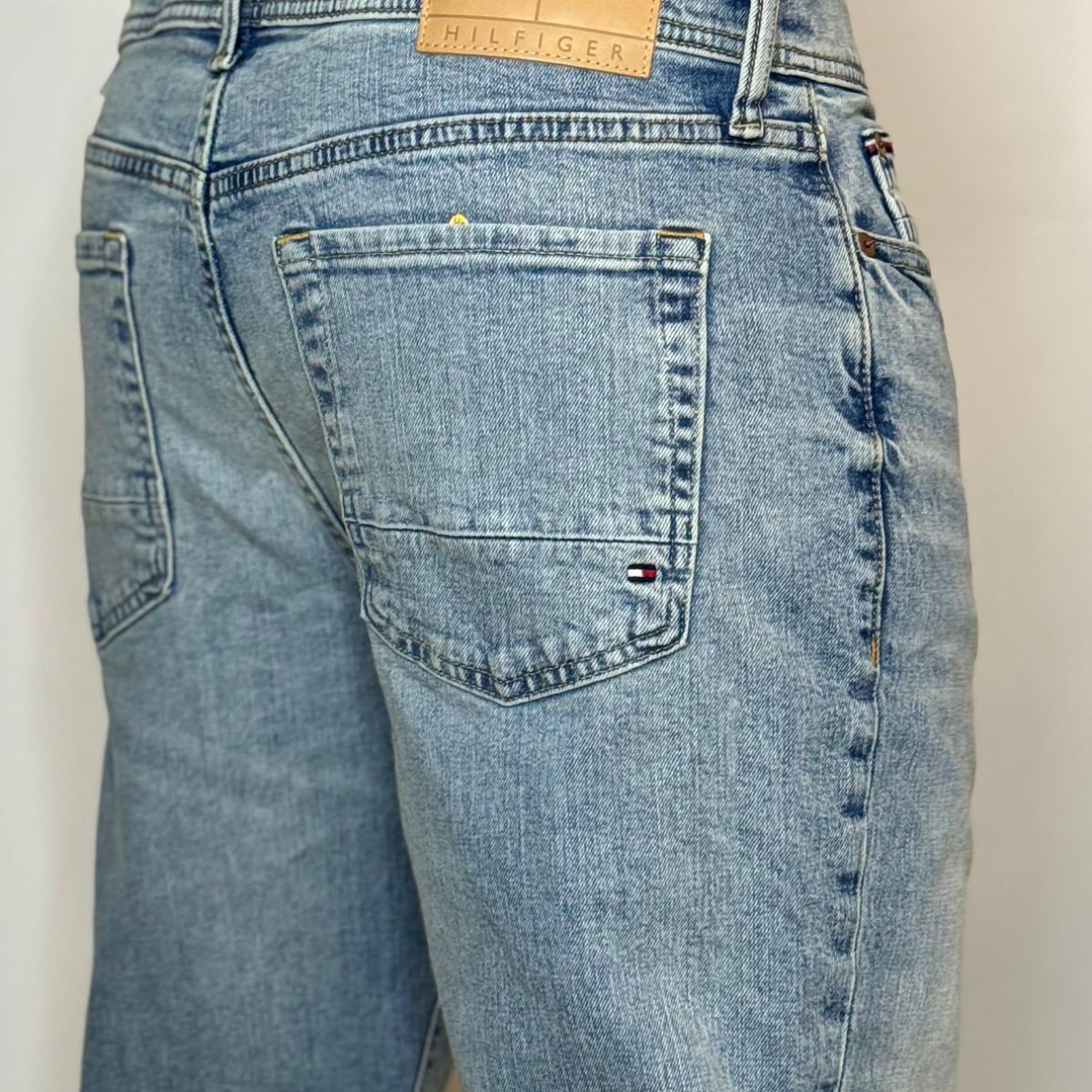 JEANS STRAIGTH WAS 3