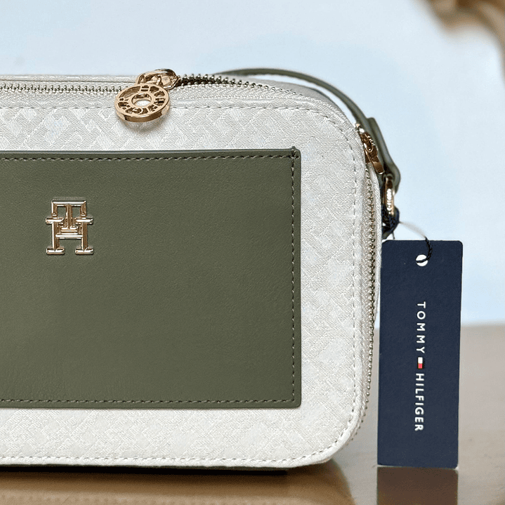 TH BAG CAMERA OLIVE  2