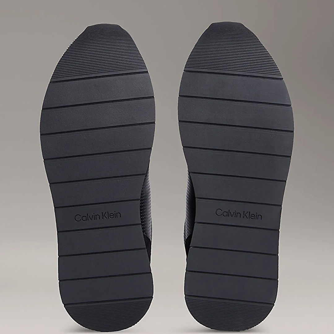 CK LOW PROF RUNN LACEUP PERF LETH BLACK-WHITE 4