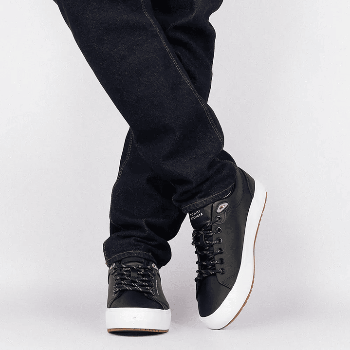 TH HI VULC CORE LOW CLEAT LTH 2