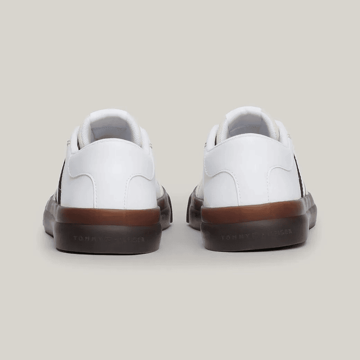 TH CUPSET TERRACE WHITE 2