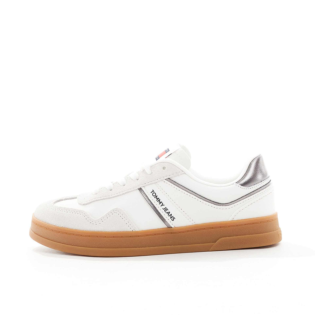 TH THE GREENWICH WHITE-SILVER 1