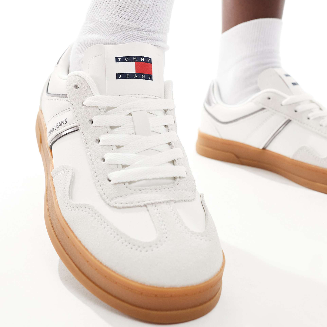 TH THE GREENWICH WHITE-SILVER 3