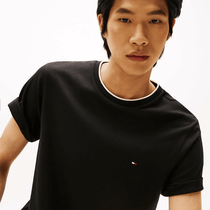 CAMISETA TH CLÁSICA BLACK 1