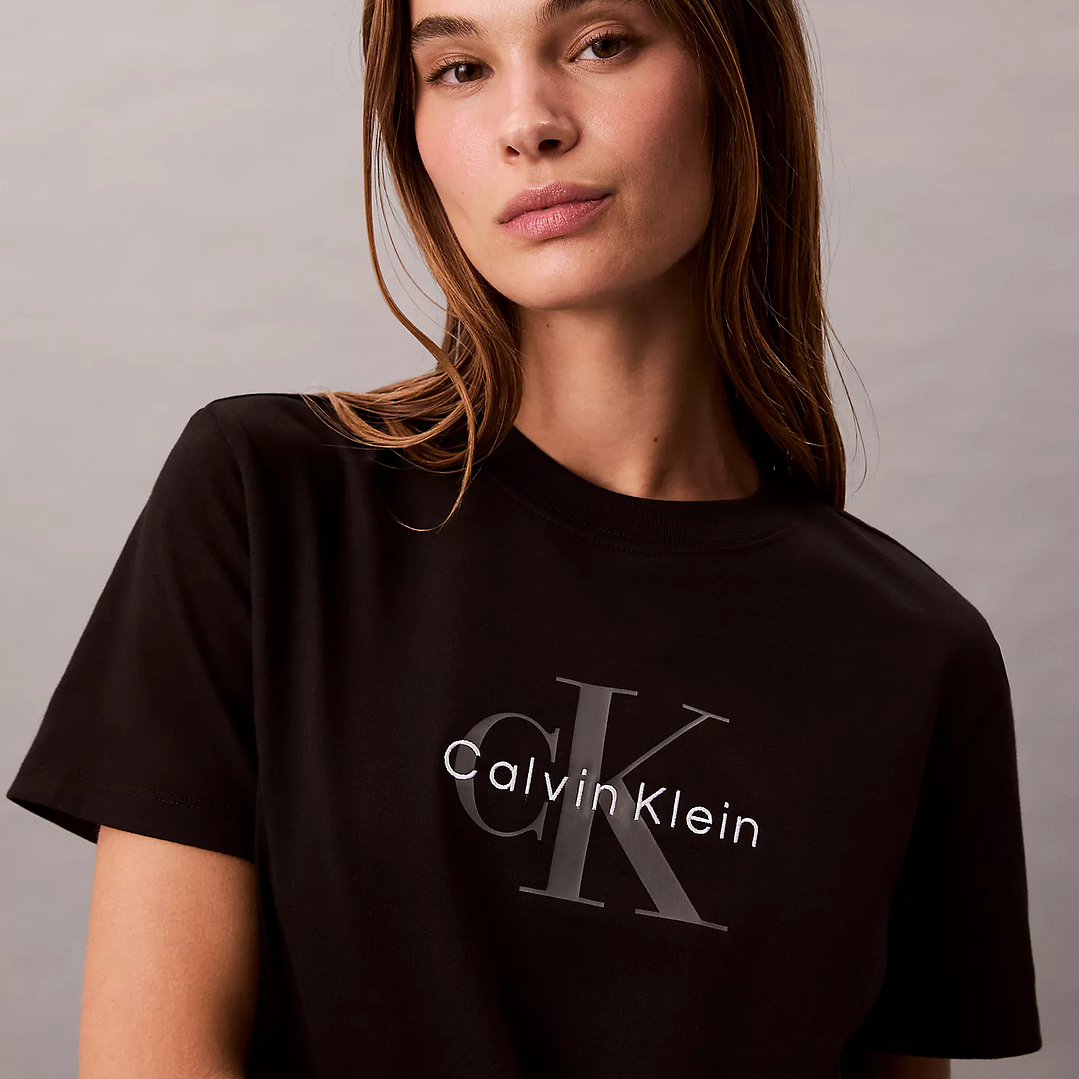 CK CAMISETA FLEECE CROPPED  2