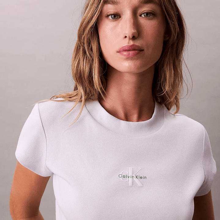 CK CAMISETA BABY TEE LILA 5