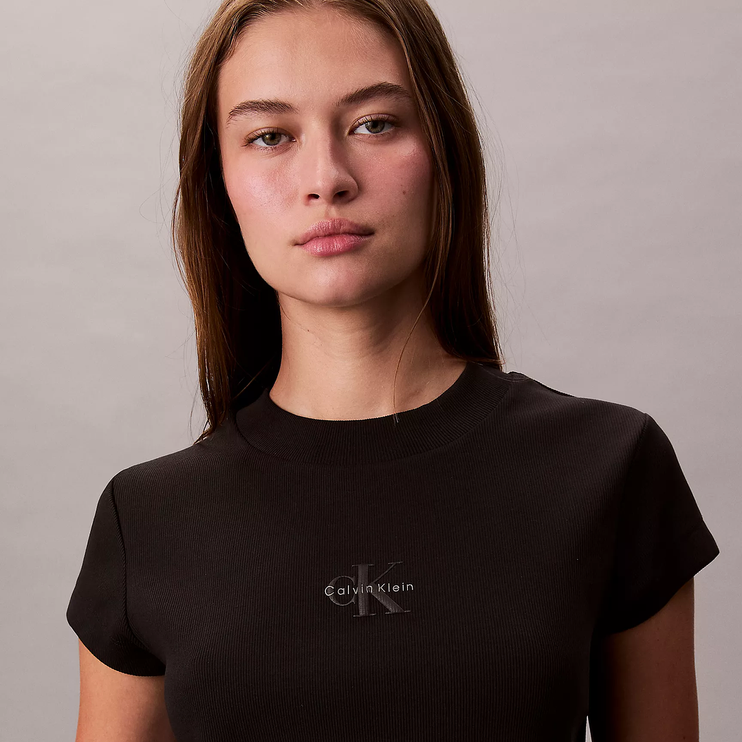 CK CAMISETA BABY TEE BLACK 5