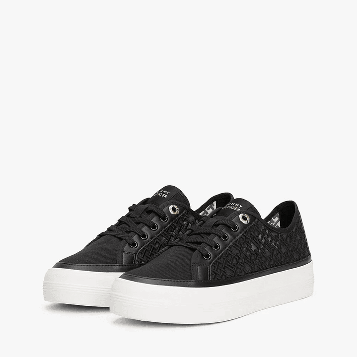 TH VULC EMBROIDERED BLACK 1