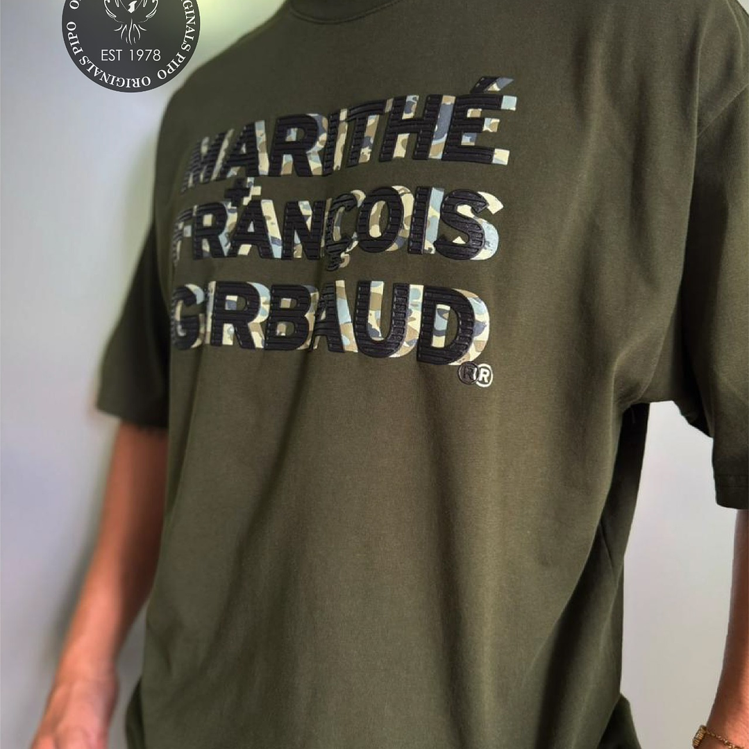 CAMISETA MFG LE MONARQUE LETTER VEM 3