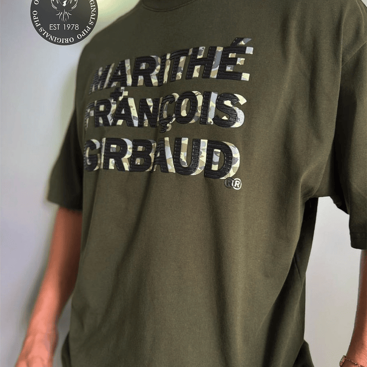 CAMISETA MFG LE MONARQUE LETTER VEM 3