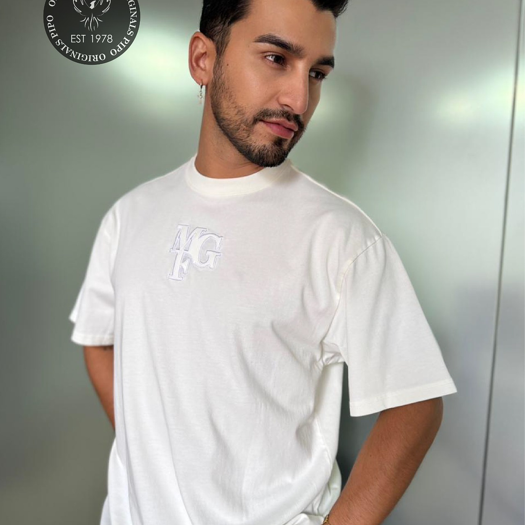 CAMISETA LE MONARQUÉ CREMA  1