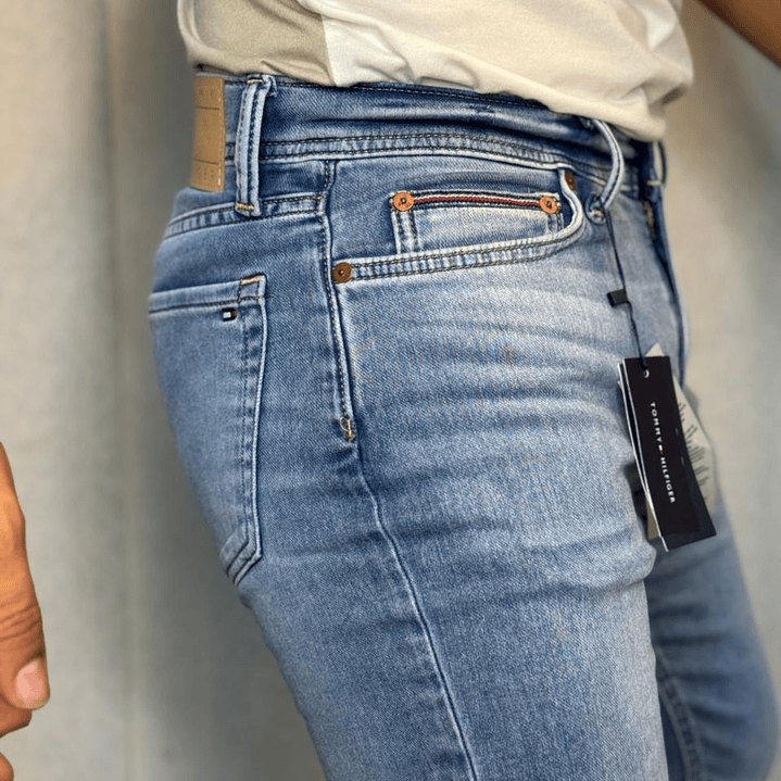 TH JEANS SLIM ULTRA SFT WASH MEDIUM 2