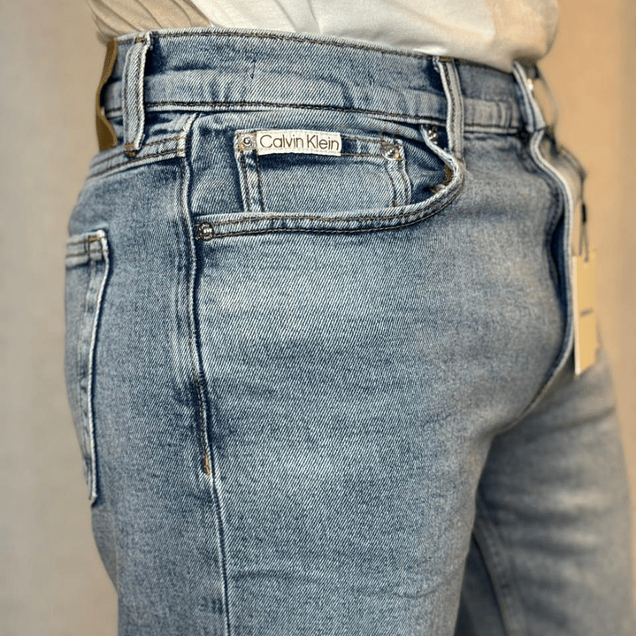 JEANS CK 90S STRAIGTH SIGNATURE  2